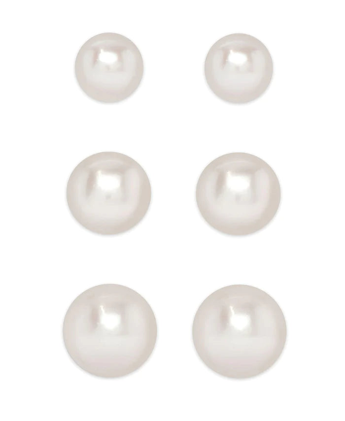 Graduated Pearls Stud Set