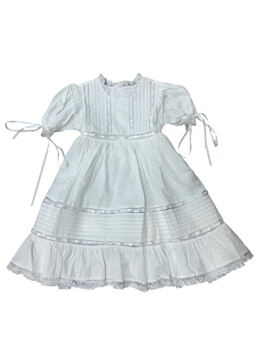 Marget Dress White with white lace