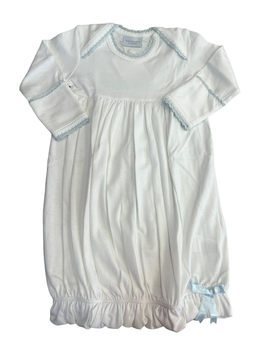 white/lt blue lap gown